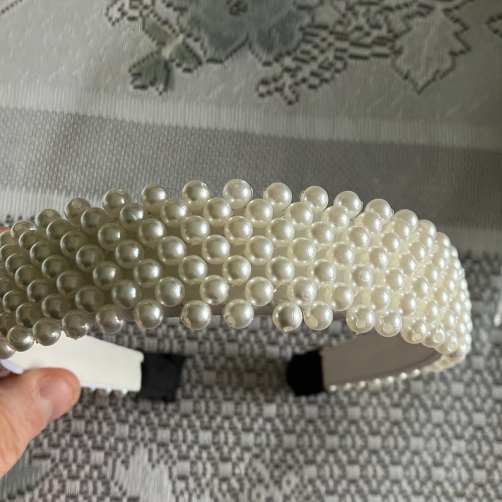 Headband NEW faux pearls white NWOT for adult, teen or child beautiful wedding